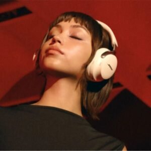 Bose Quietcomfort Ultra Headphones 2nd Gen Desert Gold